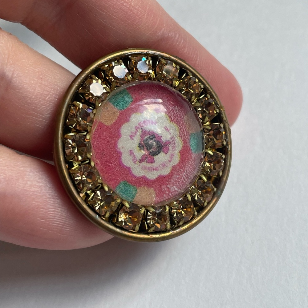 Red And Gold Statement Ring With Rhinestones - Picture 7 of 9